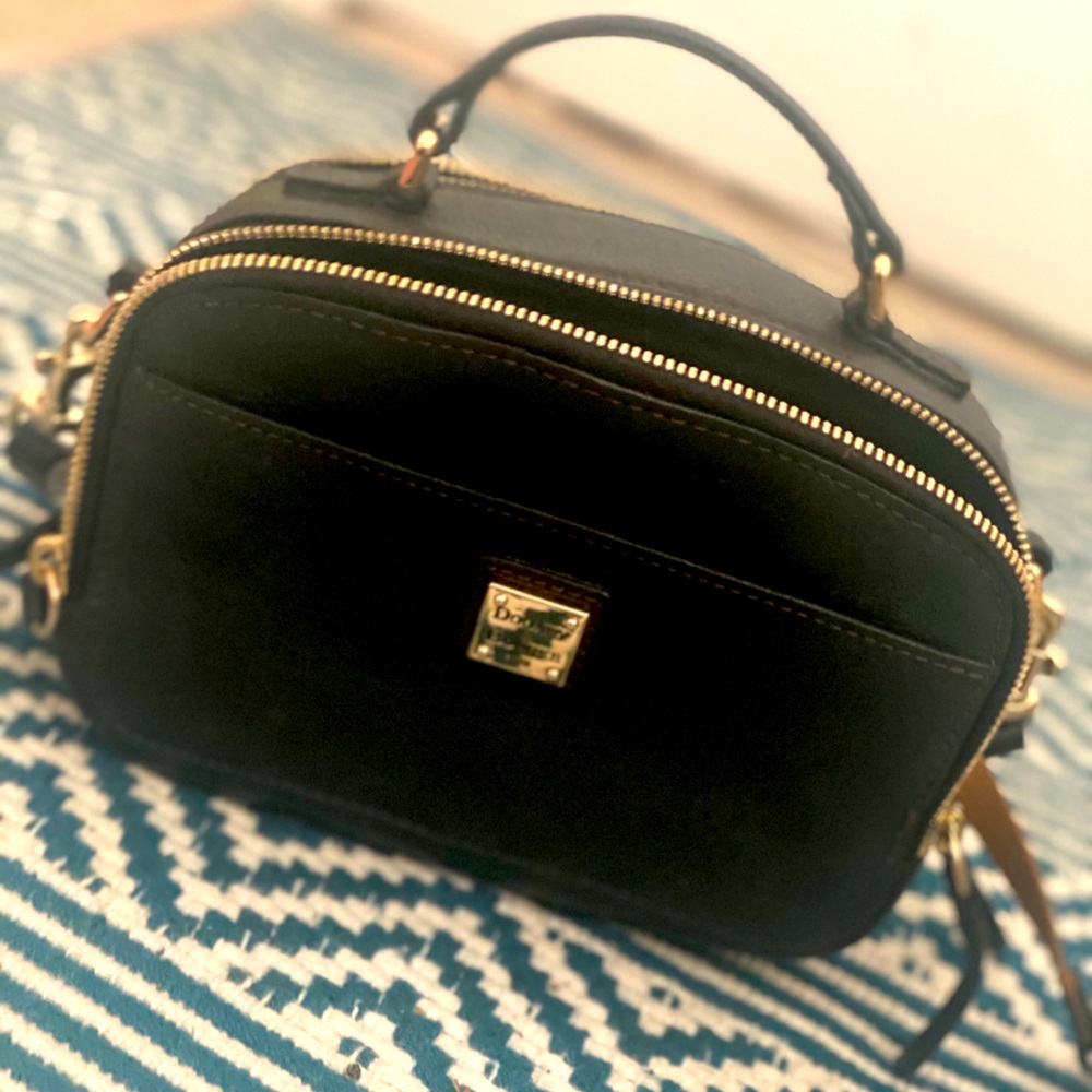 Small purse.